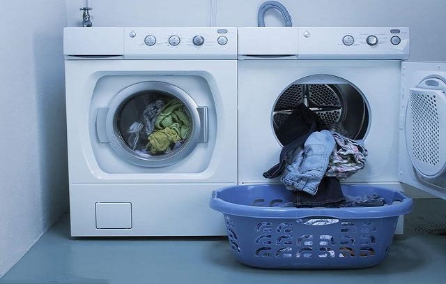 Няколко специални метода за почистване на завеси